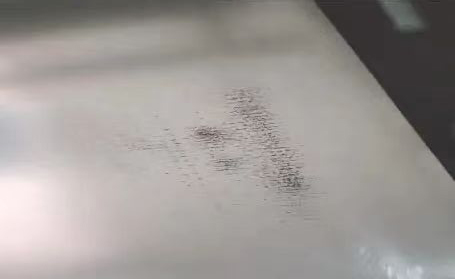 彩涂板和镀锌板使用过程中发现存在局部黑斑现象是怎么回事？